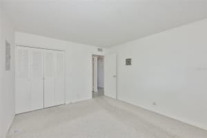1802 BEDFORD TERRACE, SUN CITY CENTER, FL 33573 - MLS#MFRTB8505510