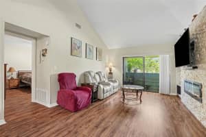 13507 PALMWOOD LANE, TAMPA, FL 33618 - MLS#MFRTB8505532