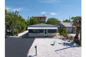 11095 2ND STREET, TREASURE ISLAND, FL 33706 - MLS#MFRTB8505537