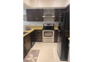 328 MARINER DRIVE, TARPON SPRINGS, FL 34689 - MLS#MFRTB8505555