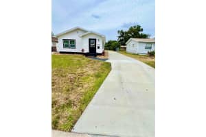 3859 9th Ave S, ST PETERSBURG