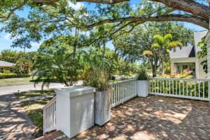 156 21ST AVENUE, ST PETERSBURG, FL 33704 - MLS#MFRTB8505579