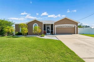 403 FLAMINGO DRIVE, APOLLO BEACH, FL 33572 - MLS#MFRTB8505656