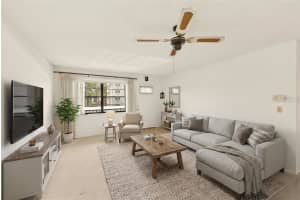 7951 58TH AVENUE, ST PETERSBURG, FL 33709 - MLS#MFRTB8505660