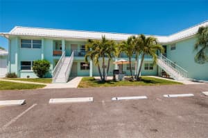 10 164TH AVENUE, REDINGTON BEACH, FL 33708 - MLS#MFRTB8505663