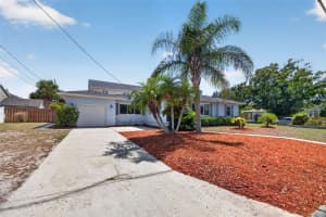 1674 34TH AVENUE, ST PETERSBURG, FL 33713 - MLS#MFRTB8505687