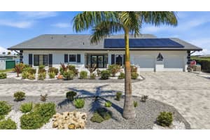 5207 BAY STATE ROAD, PALMETTO, FL 34221 - MLS#MFRTB8505742