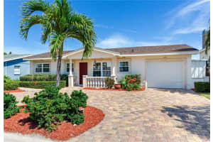 324 173RD AVENUE, NORTH REDINGTON BEACH, FL 33708 - MLS#MFRTB8505750