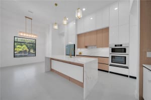 1114 SW 8TH PL, CAPE CORAL, FL 33991 - MLS#MFRTB8505757
