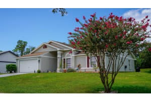 8141 Golf Club Ct, HUDSON