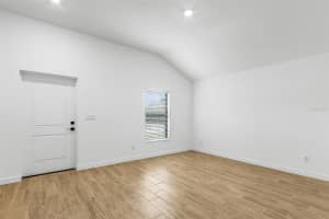 MLS# MFRTB8505835, North Port, Florida 34286