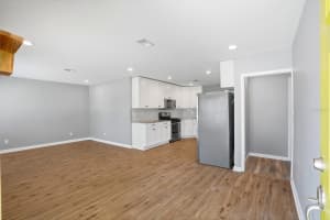 5127 4TH AVENUE, ST PETERSBURG, FL 33707 - MLS#MFRTB8505839