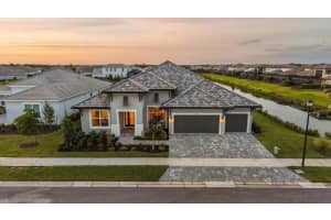8532 BEECHLAKE COURT, SARASOTA, FL 34240 - MLS#MFRTB8505970