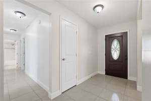 11807 NICKLAUS CIRCLE, TAMPA, FL 33624 - MLS#MFRTB8506009