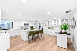 14164 FENNSBURY DRIVE, TAMPA, FL 33624 - MLS#MFRTB8506017