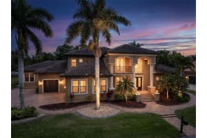1067 ASHLAND AVENUE, TARPON SPRINGS, FL 34689 - MLS#MFRTB8506106