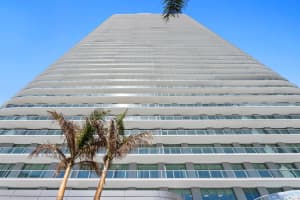 400 CENTRAL AVENUE, ST PETERSBURG, FL 33701 - MLS#MFRTB8506111