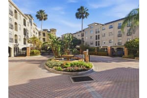 501 KNIGHTS RUN AVENUE, TAMPA, FL 33602 - MLS#MFRTB8506145