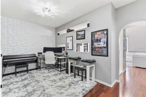 501 KNIGHTS RUN AVENUE, TAMPA, FL 33602 - MLS#MFRTB8506145