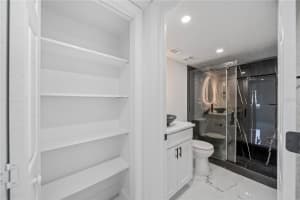 4306 MADEIRA COURT, SARASOTA, FL 34233 - MLS#MFRTB8506253