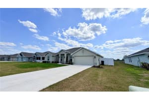 4015 TULLAMORE LANE, AUBURNDALE, FL 33823 - MLS#MFRTB8506266