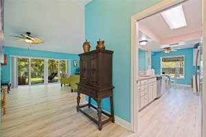 201 58TH AVENUE, ST PETERSBURG, FL 33705 - MLS#MFRTB8506374
