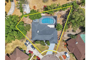 2540 LAURELWOOD LANE, VALRICO, FL 33596 - MLS#MFRTB8506400