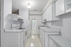 1026 RAMBLA STREET, TAMPA, FL 33612 - MLS#MFRTB8506402