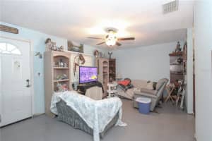 1229 OAK VALLEY DRIVE, SEFFNER, FL 33584 - MLS#MFRTB8506410