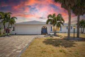 6305 Cottonwood Ln, APOLLO BEACH