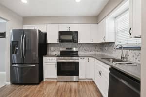 913 CANDLEBROOK LANE, BROOKSVILLE, FL 34601 - MLS#MFRTB8506475