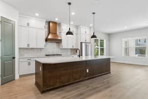 12287 ARMENIA GABLES CIRCLE, TAMPA, FL 33612 - MLS#MFRTB8506479