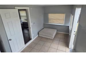 5475 42ND STREET, ST PETERSBURG, FL 33714 - MLS#MFRTB8506502