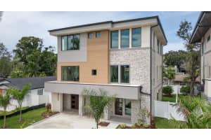 1935 SHORE ACRES BOULEVARD, ST PETERSBURG, FL 33703 - MLS#MFRTB8506518