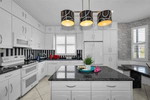 19313 AQUA SPRINGS DRIVE, LUTZ, FL 33558 - MLS#MFRTB8506603
