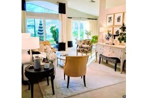6642 41ST STREET CIRCLE, SARASOTA, FL 34243 - MLS#MFRTB8506610