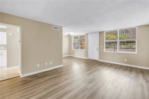 4720 LOCUST STREET, ST PETERSBURG, FL 33703 - MLS#MFRTB8506624