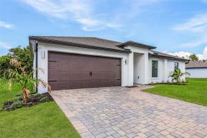 5952 GILLOT BOULEVARD, PORT CHARLOTTE, FL 33981 - MLS#MFRTB8506650