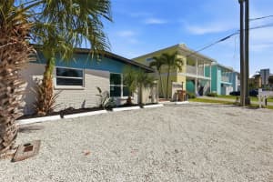 14906 BAYSHORE DRIVE, MADEIRA BEACH, FL 33708 - MLS#MFRTB8506669