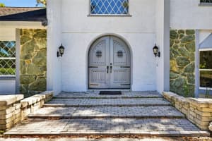 305 BANNOCKBURN AVENUE, TEMPLE TERRACE, FL 33617 - MLS#MFRTB8506716