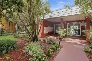 2366 MALL DRIVE, FORT MYERS, FL 33901 - MLS#MFRTB8506745