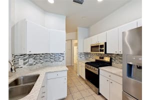 6932 MONARCH PARK DRIVE, APOLLO BEACH, FL 33572 - MLS#MFRTB8506773