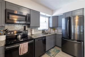 9940 47TH AVENUE, ST PETERSBURG, FL 33708 - MLS#MFRTB8506831