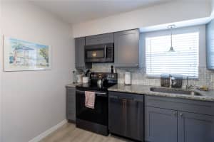 9940 47TH AVENUE, ST PETERSBURG, FL 33708 - MLS#MFRTB8506831