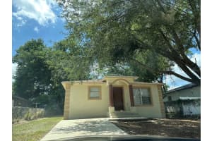 8502 17TH STREET, TAMPA, FL 33604 - MLS#MFRTB8506857