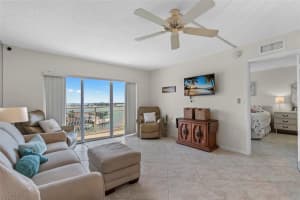 4900 BRITTANY DRIVE, ST PETERSBURG, FL 33715 - MLS#MFRTB8506868