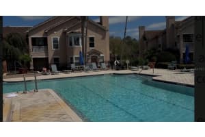 10405 VILLA VIEW CIRCLE, TAMPA, FL 33647 - MLS#MFRTB8506890