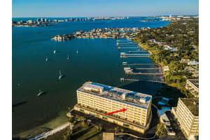 100 BLUFF VIEW DRIVE, BELLEAIR BLUFFS, FL 33770 - MLS#MFRTB8506938