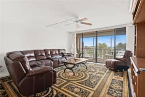 500 TREASURE ISLAND CAUSEWAY CAUSEWAY, TREASURE ISLAND, FL 33706 - MLS#MFRTB8506949