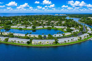 121 SEAHORSE DRIVE, ST PETERSBURG, FL 33705 - MLS#MFRTB8506972